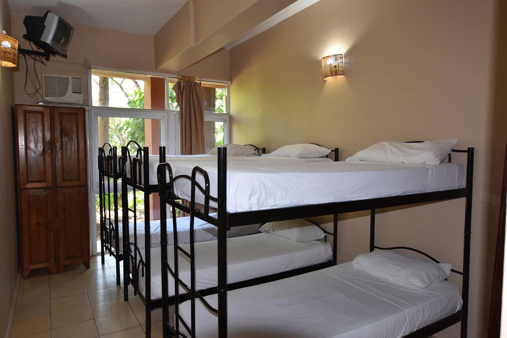 Iguazu Inn Hostel 伊瓜苏港 外观 照片